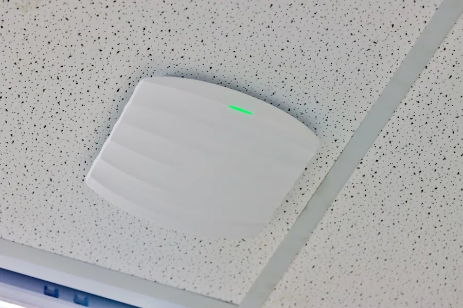 Wireless network equipment